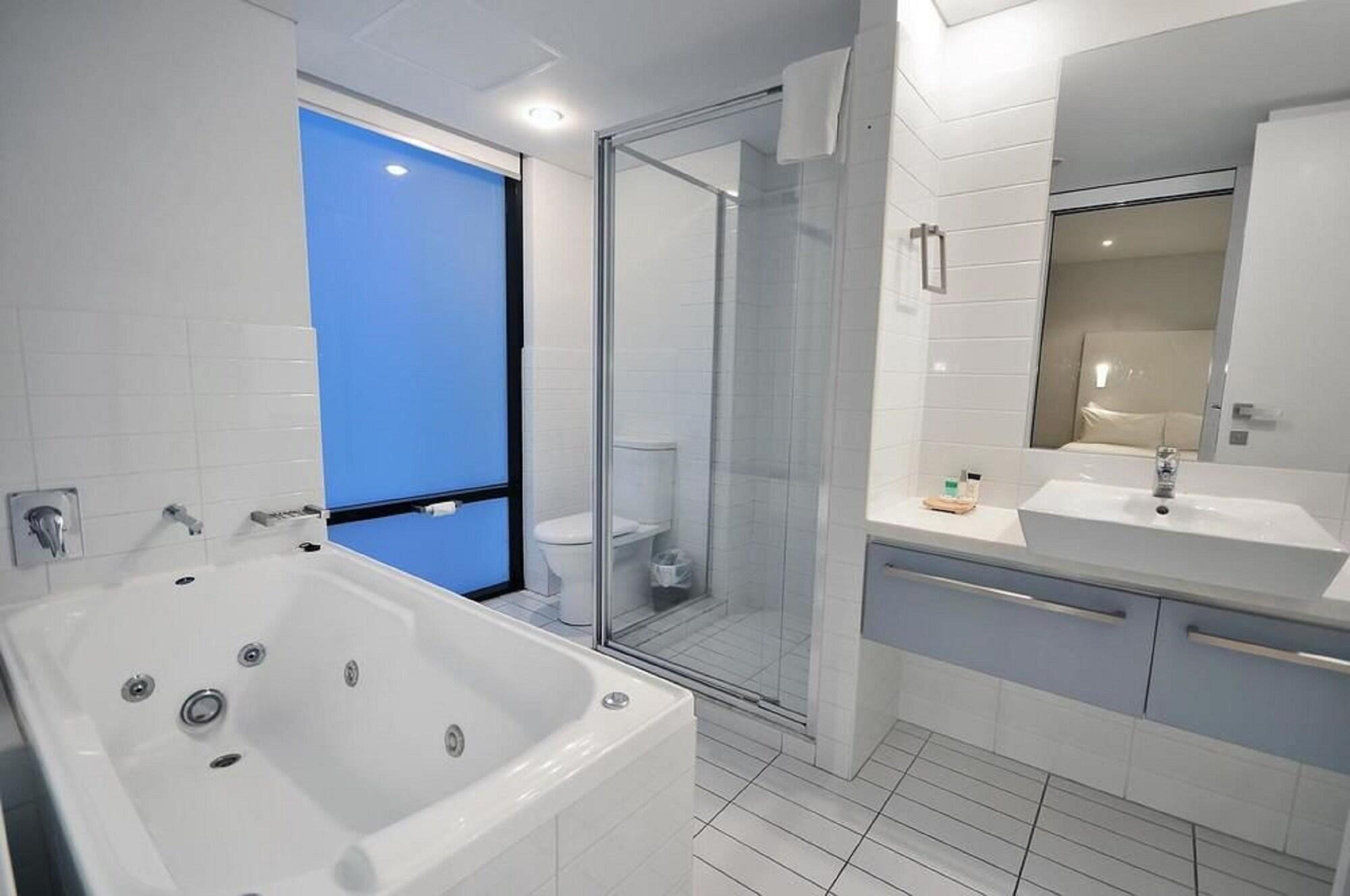 ลา ลอฟท์ อพาร์ทเมนท์ นอร์ท เทอร์เรซ Aparthotel แอดิเลด ภายนอก รูปภาพ