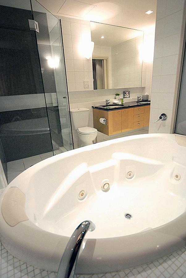 ลา ลอฟท์ อพาร์ทเมนท์ นอร์ท เทอร์เรซ Aparthotel แอดิเลด ภายนอก รูปภาพ